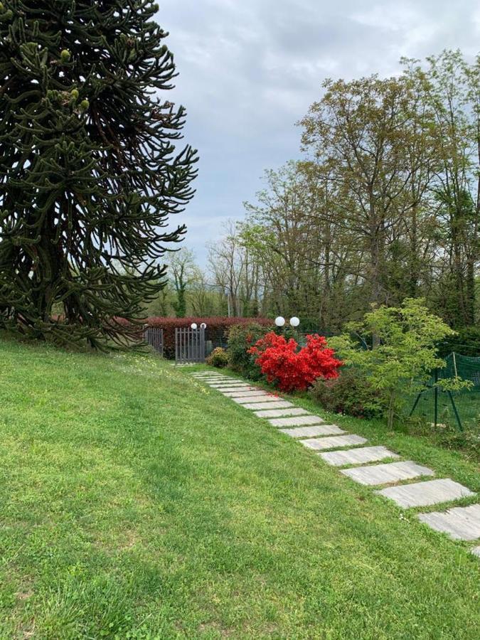 Casa Vacanze Al Capriano Appartamento Lampone Cantello Exterior foto